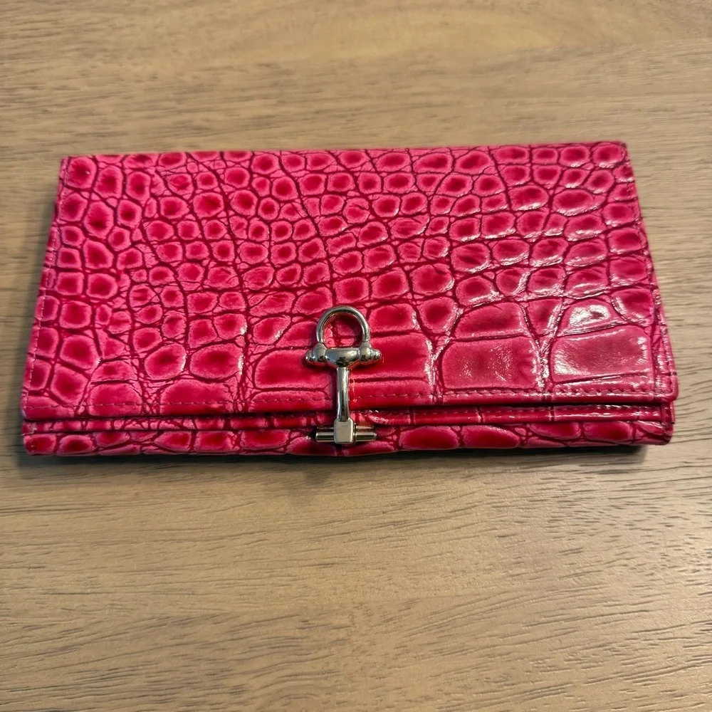 Pink Crocodile Embossed Leather Wallet - Picture 3 of 10